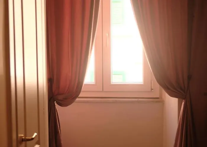 Biondi Πανσιόν 4*